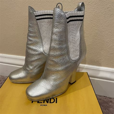 fendi marie antoinette boots